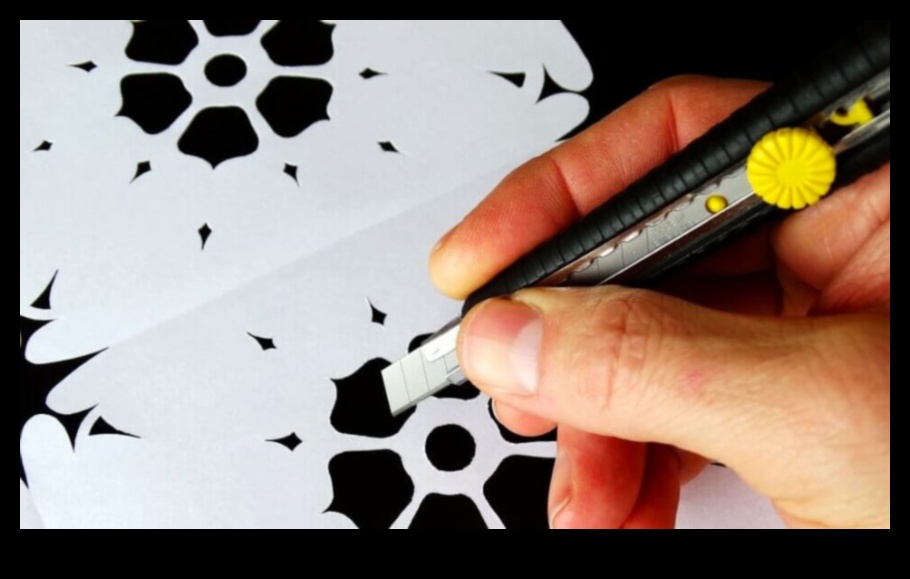 קיריגמי אמנות חיתוך נייר 2 הקסם של קיריגמי: קיפול וחיתוך עבור יצירות תלת מימד